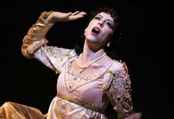 Audrey Elizabeth Luna stars as Juliet opposite George Dyer's Romeo.