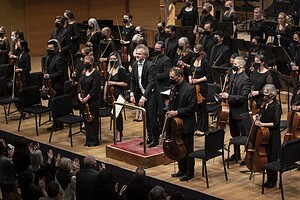 Thomas Søndergård and the Minnesota Orchestra in April 2022, by Greg Hegelson